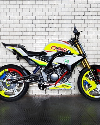 A BMW Concept Stunt G 310.