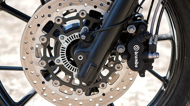 Dois discos de freio da F 700 GS