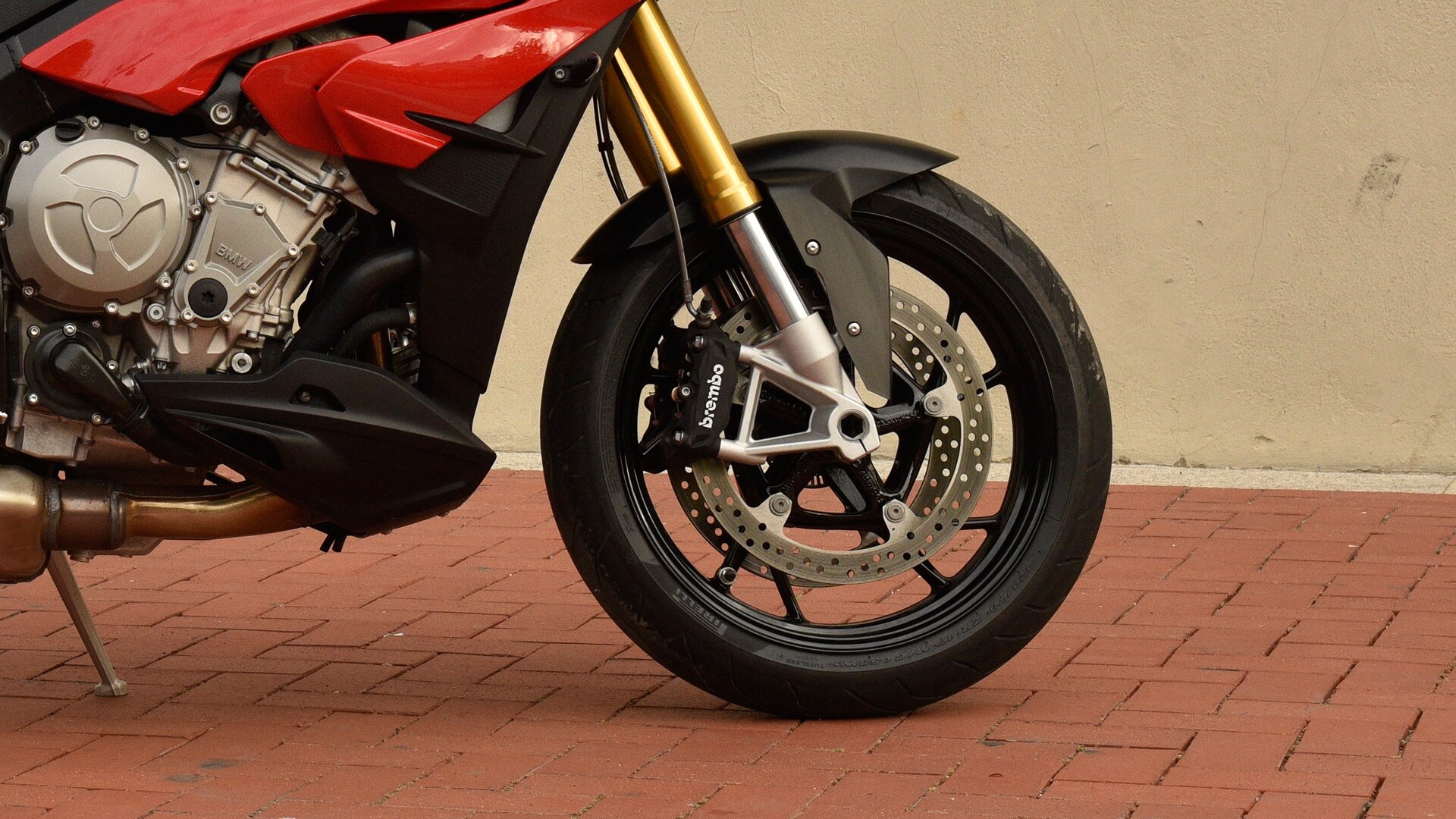 Rodas de alumínio fundido com válvula angular da S 1000 XR
