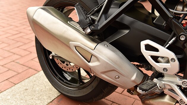 Escapamento com um design inovador da S 1000 XR