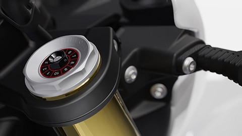 The equipment of the R 12 G/S retro enduro from BMW Motorrad