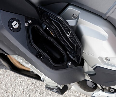 Compartimentos de arrumação da K 1600 GT