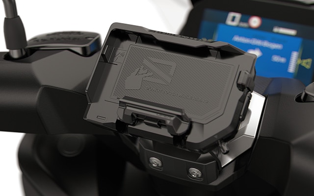 Preparação de navegação opcional para o C 400 X da BMW Motorrad