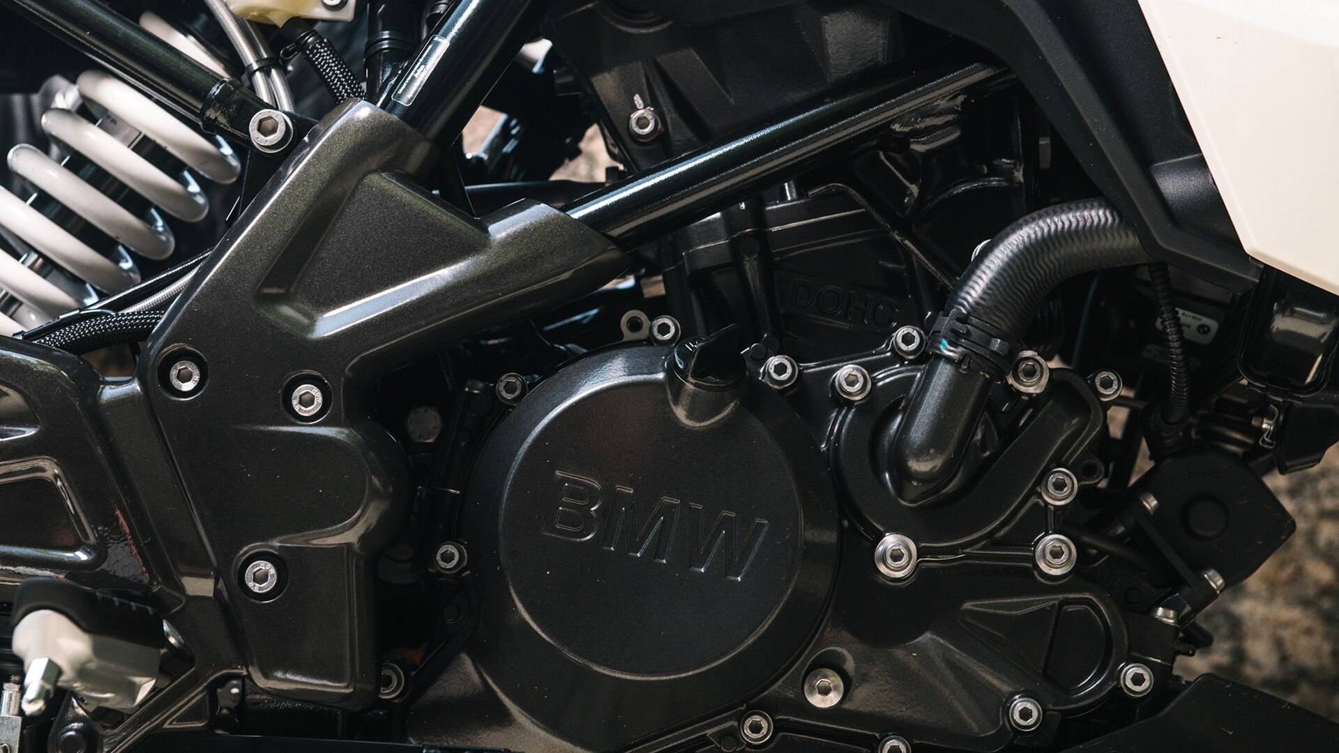 Motor monocilíndrico inovador.