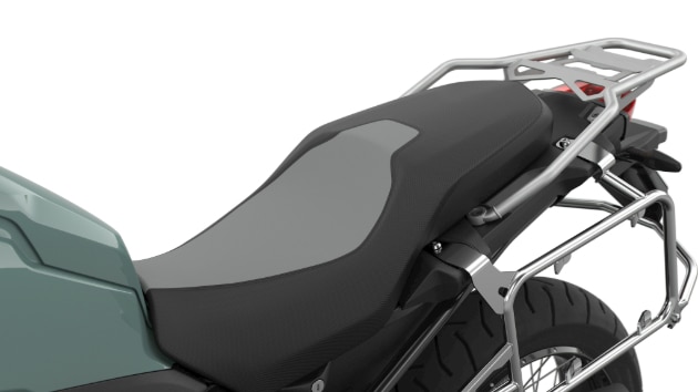 O banco confortável da F 900 GS Adventure da BMW Motorrad