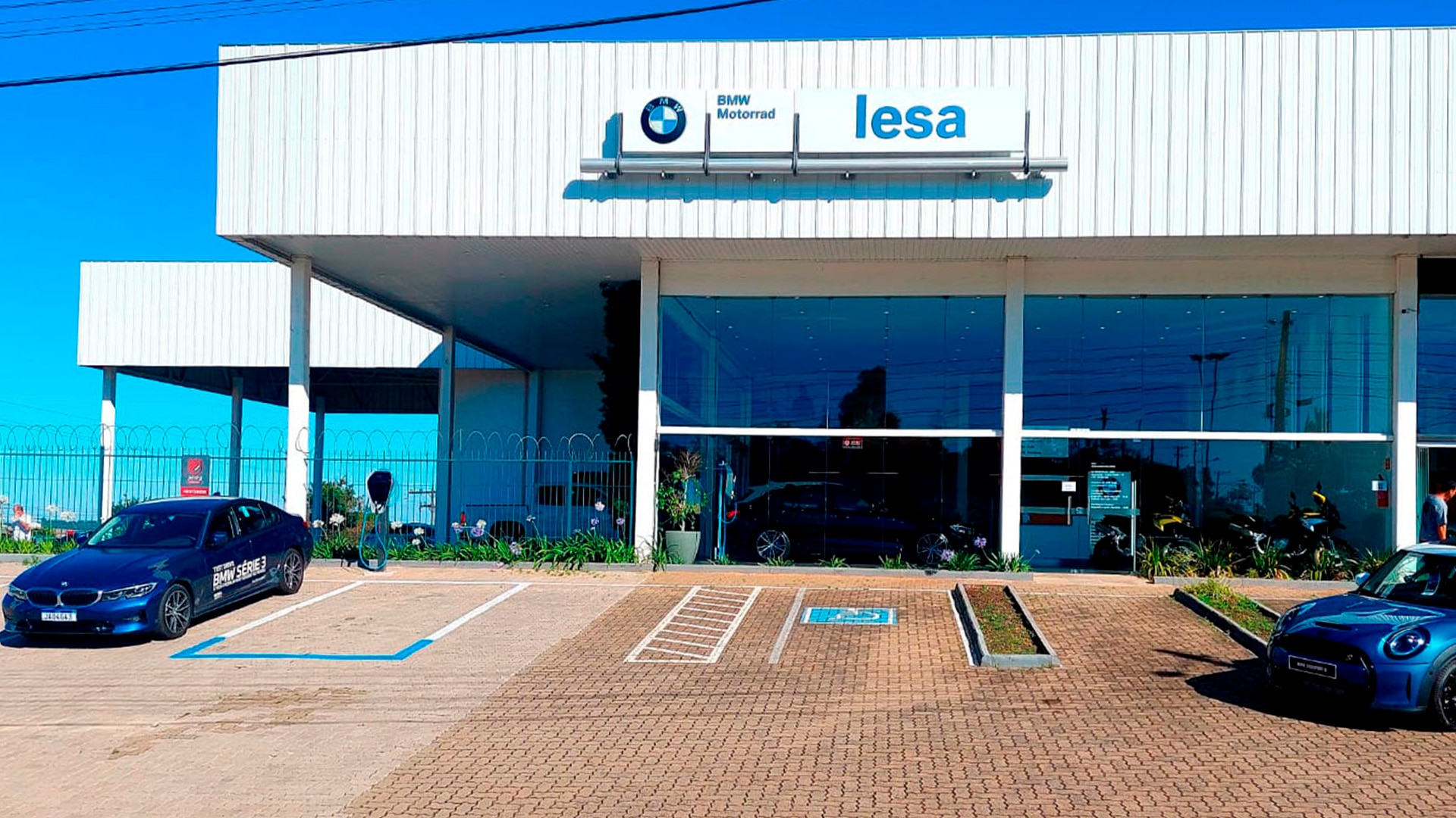 Imagem da Fachada da IESA Motorrad Passo Fundo